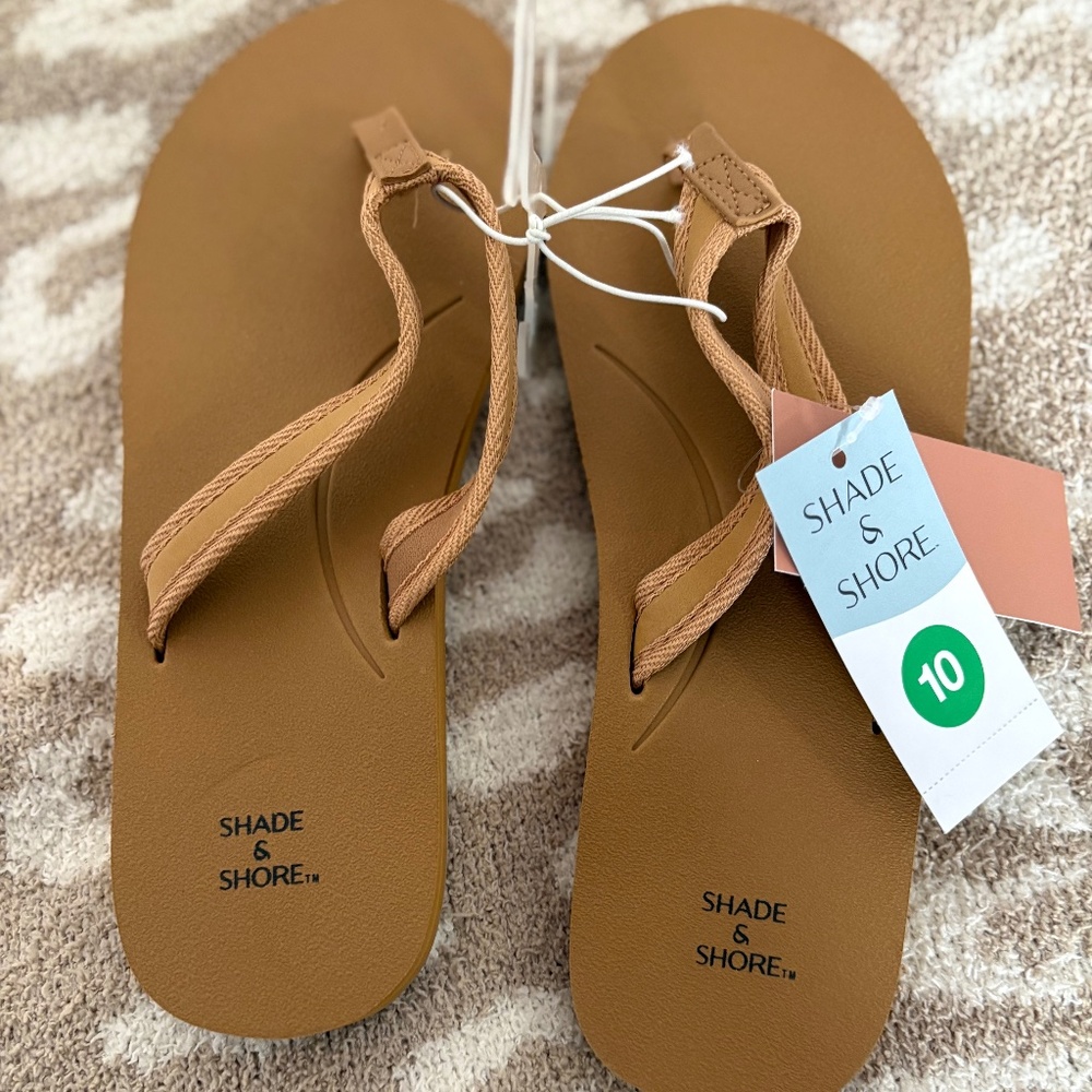 NWT flip flops